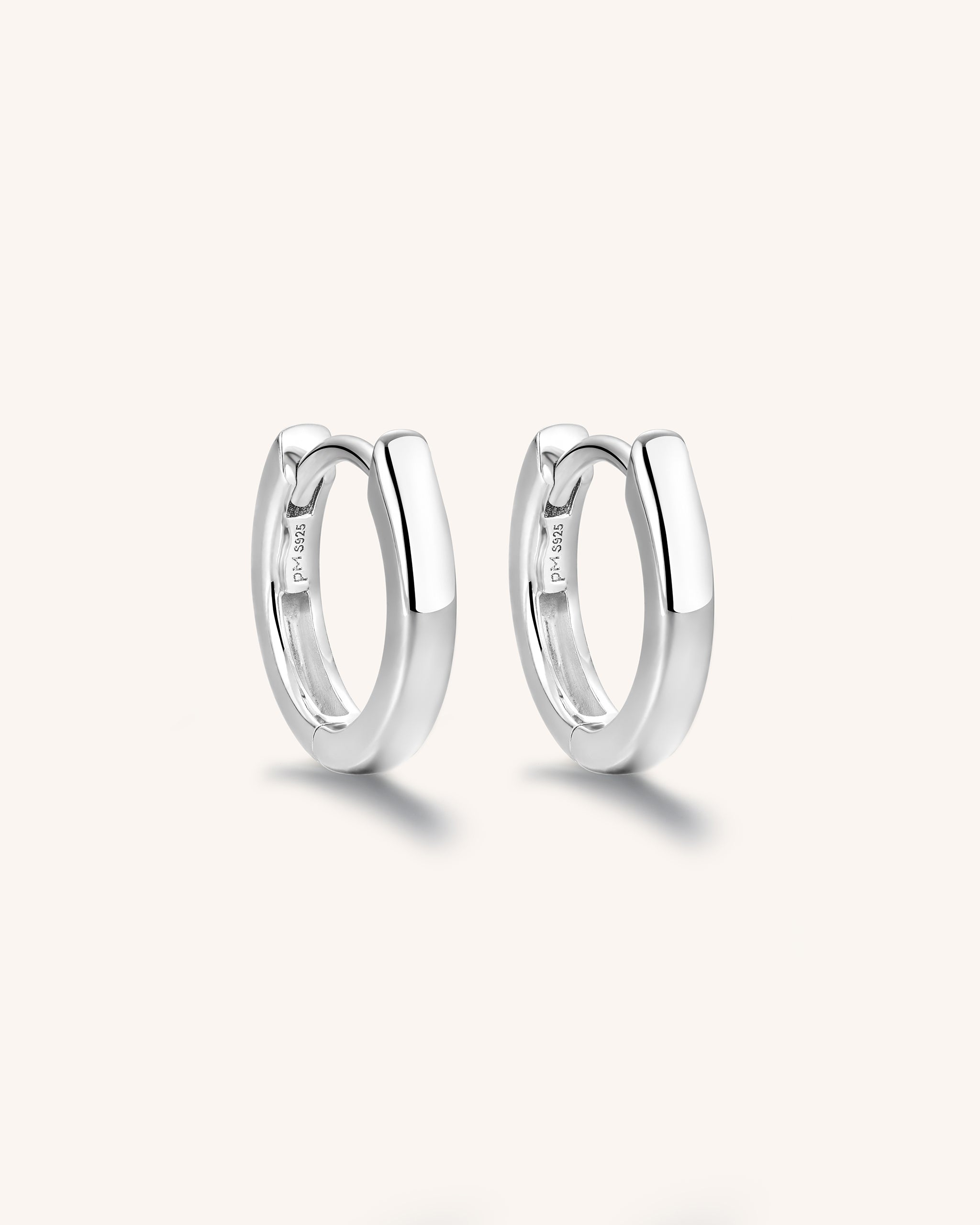 Silver Forme Huggie Hoops