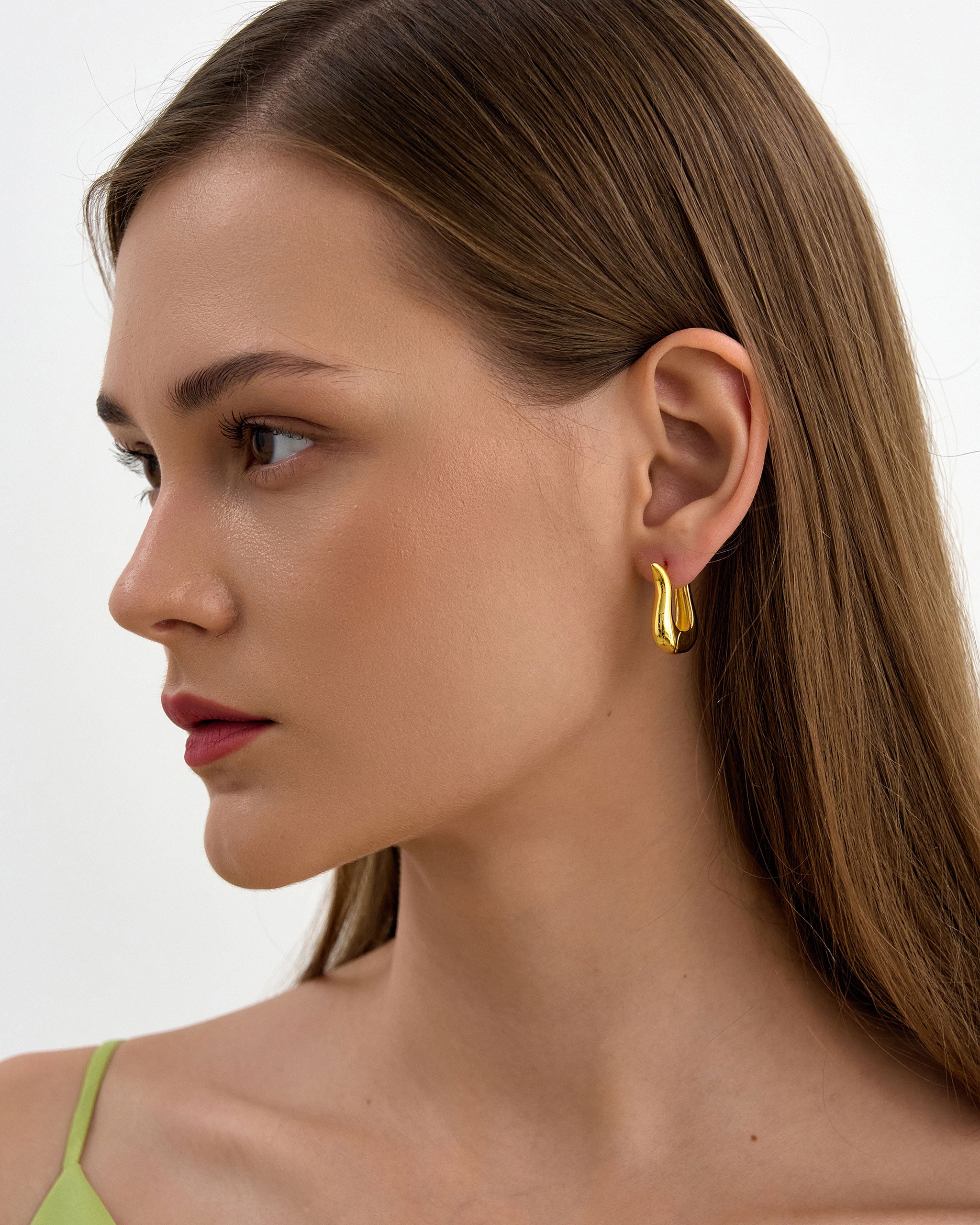 Women Chelsea Open Earrings