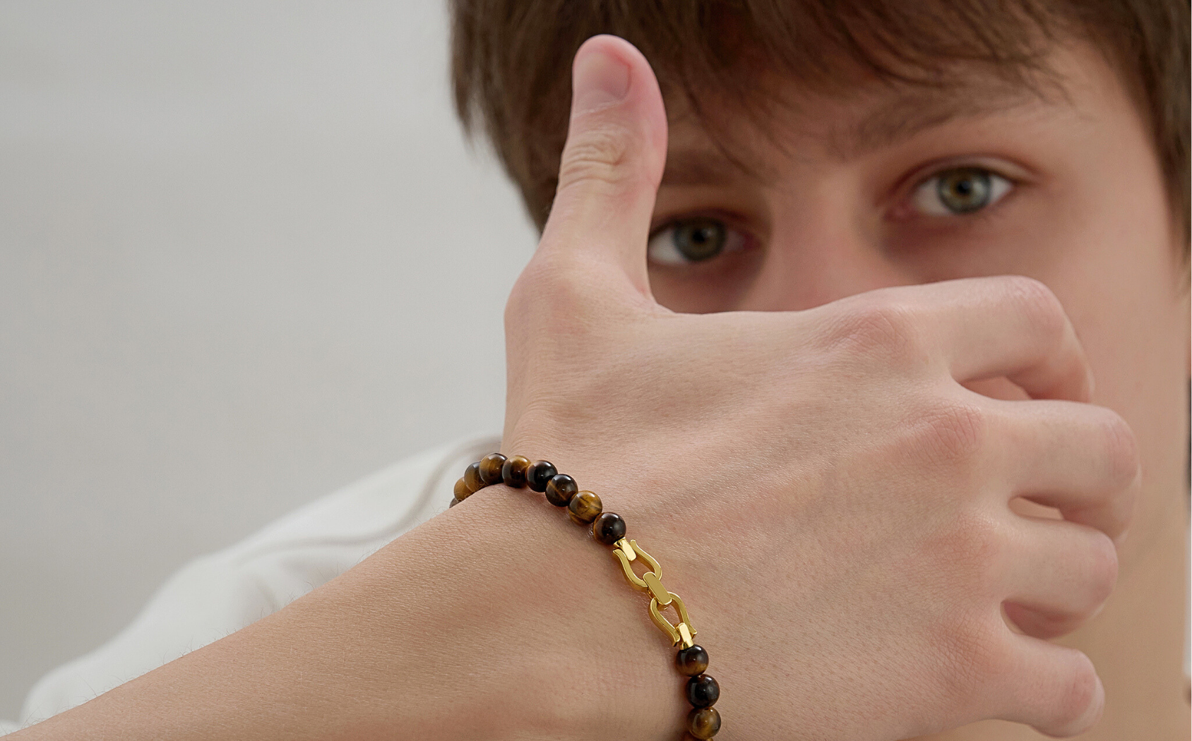 How to Choose the Perfect Men’s Bracelet: A Modern Style Guide