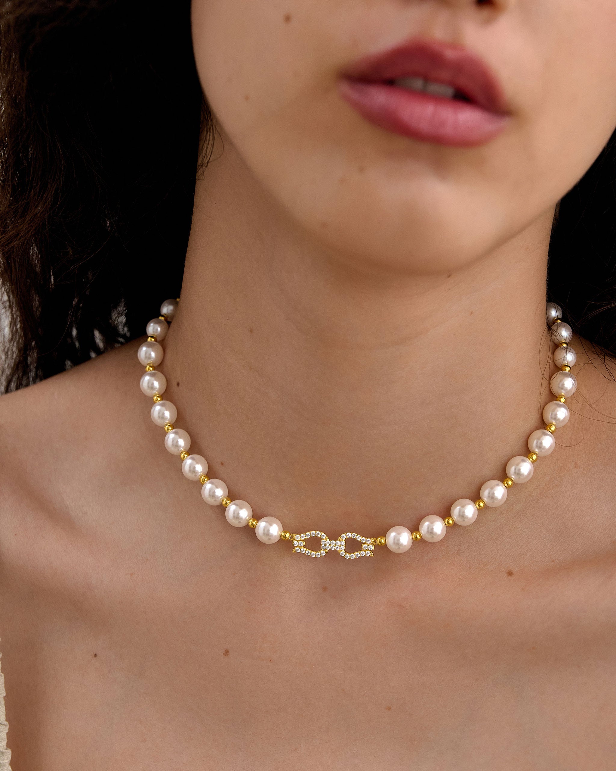 Icon Pearl Choker