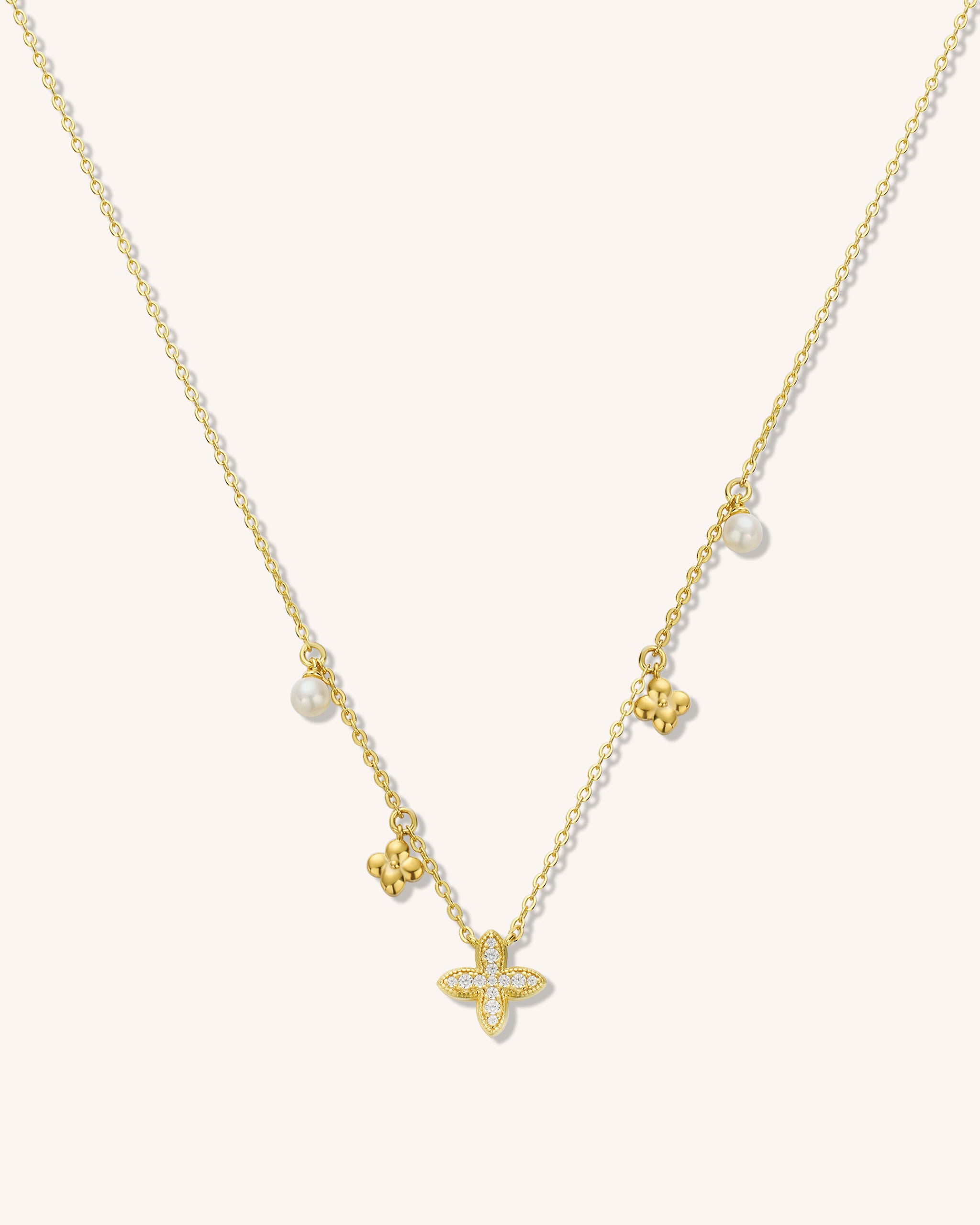 Clover Pearl Necklace