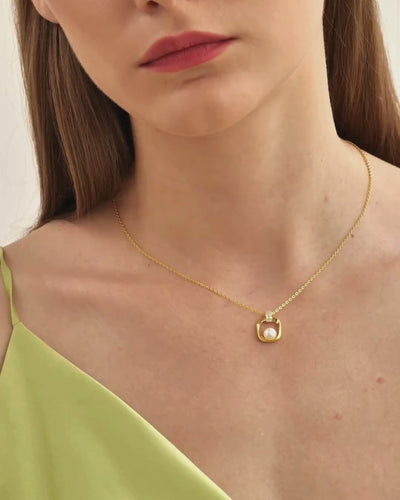 Pearl Square Necklace for Women